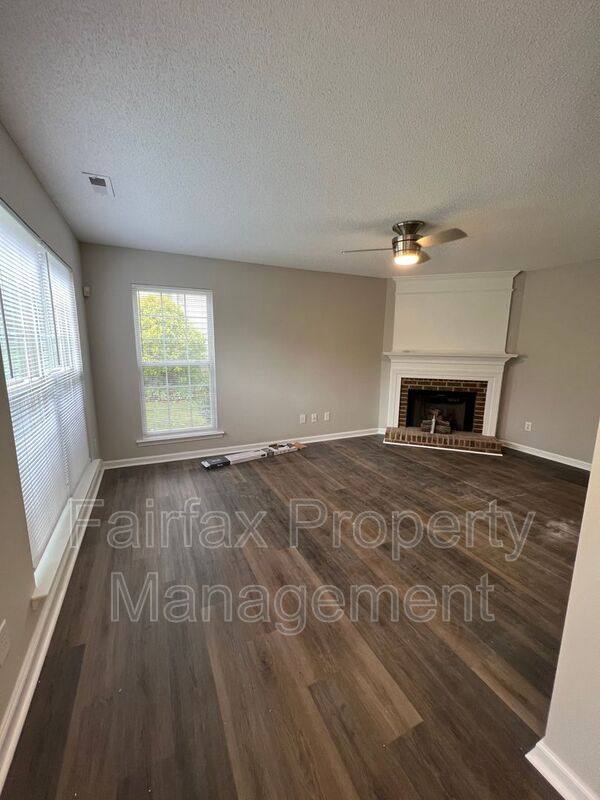 House for rent at 201 Ridge Lake Dr, Apex, NC 27539