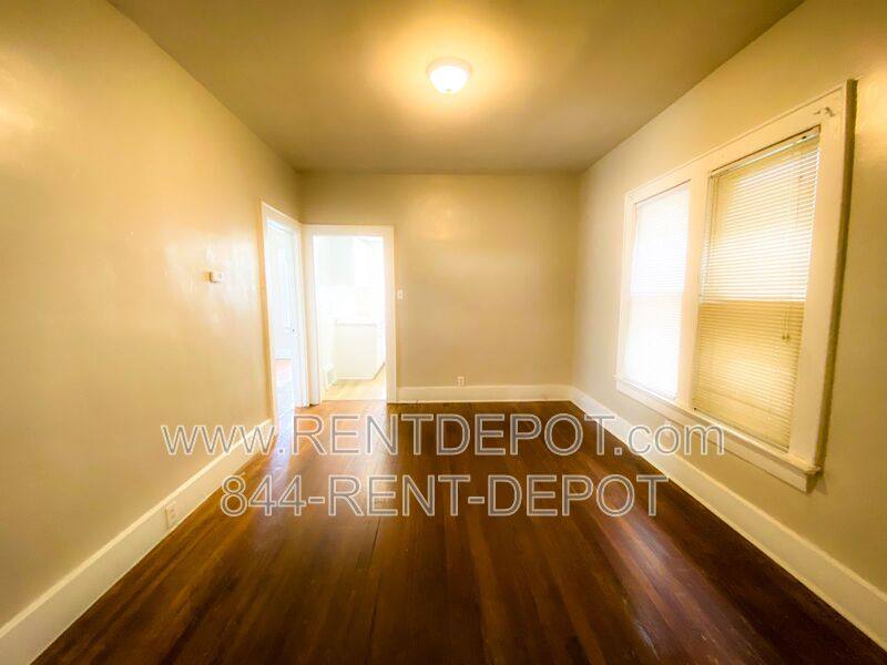 House for rent at 1415 E Indiana St, Evansville, IN 47711