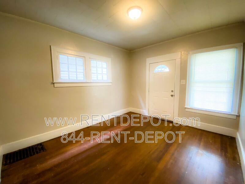 House for rent at 1415 E Indiana St, Evansville, IN 47711