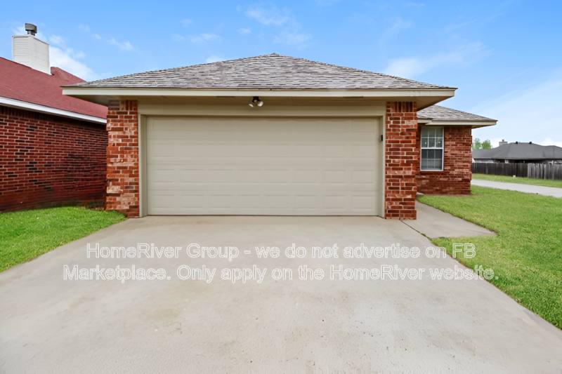 House for rent at 12501 SW 15th Terrace, Yukon, OK 73099