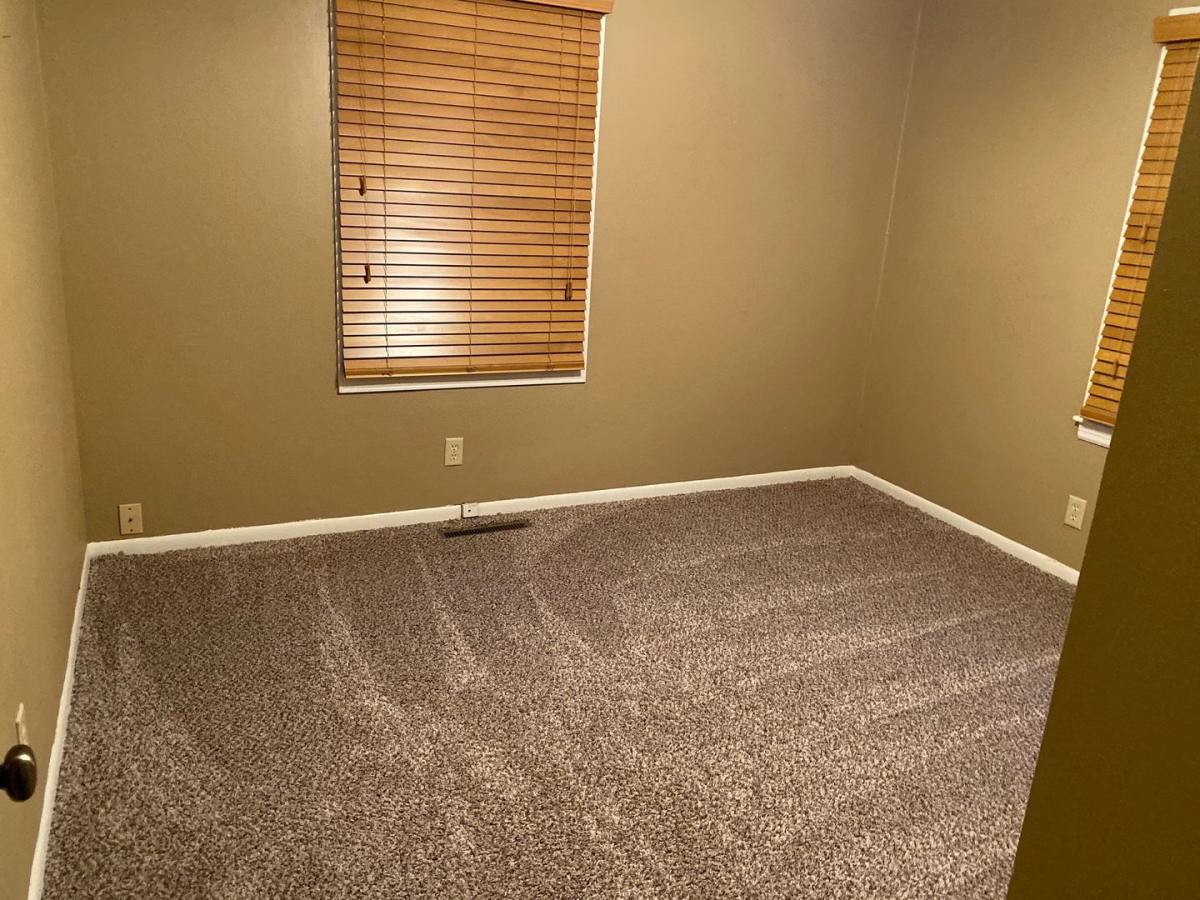 House for rent at 1229 N Johnson St, Augusta, KS 67010