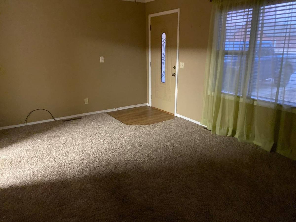House for rent at 1229 N Johnson St, Augusta, KS 67010