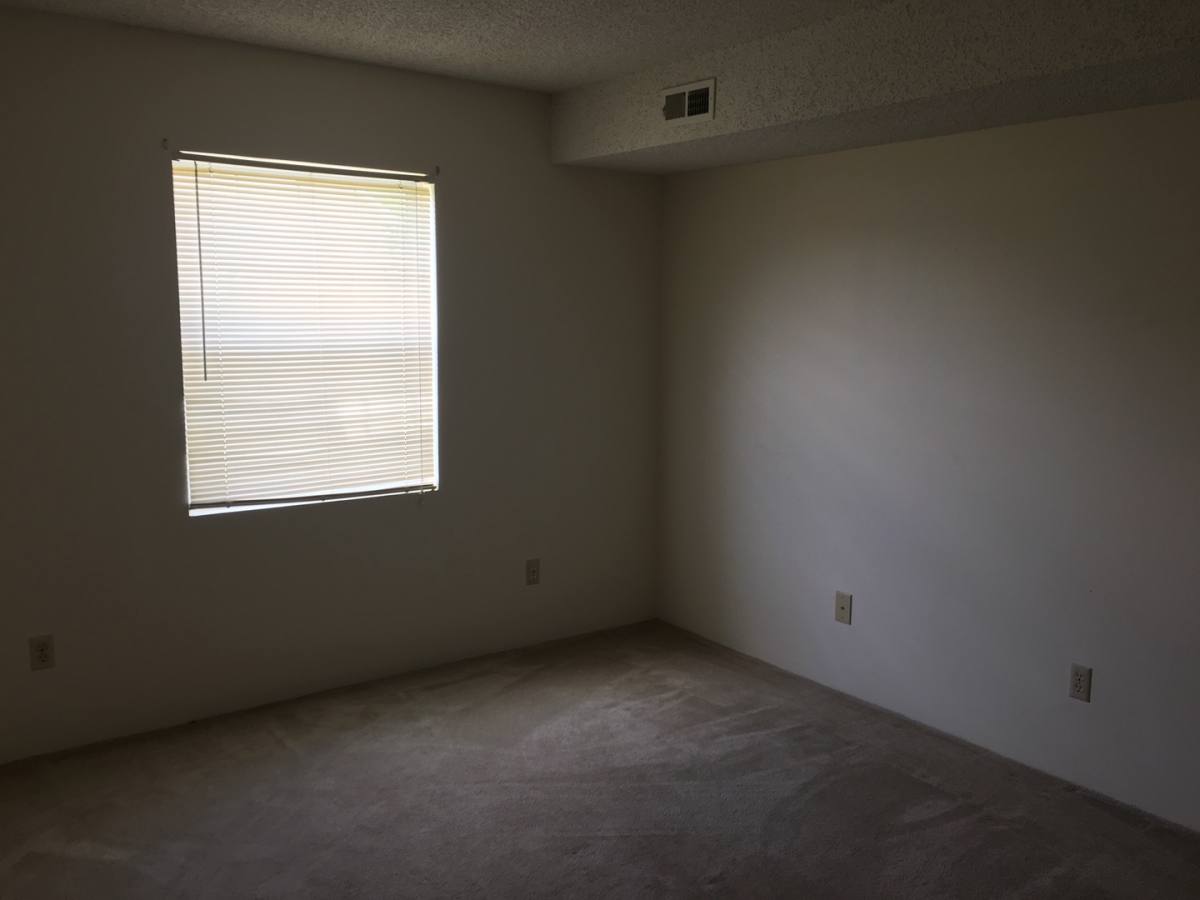 Apartment for rent at 731 & 735 E Stadium Dr, Augusta, KS 67010