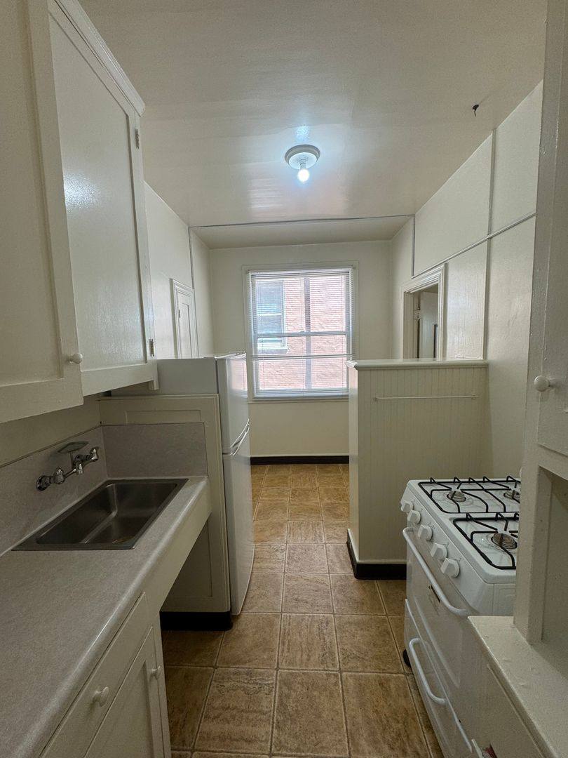 Apartment for rent at 1757 Oxford St, Berkeley, CA 94709