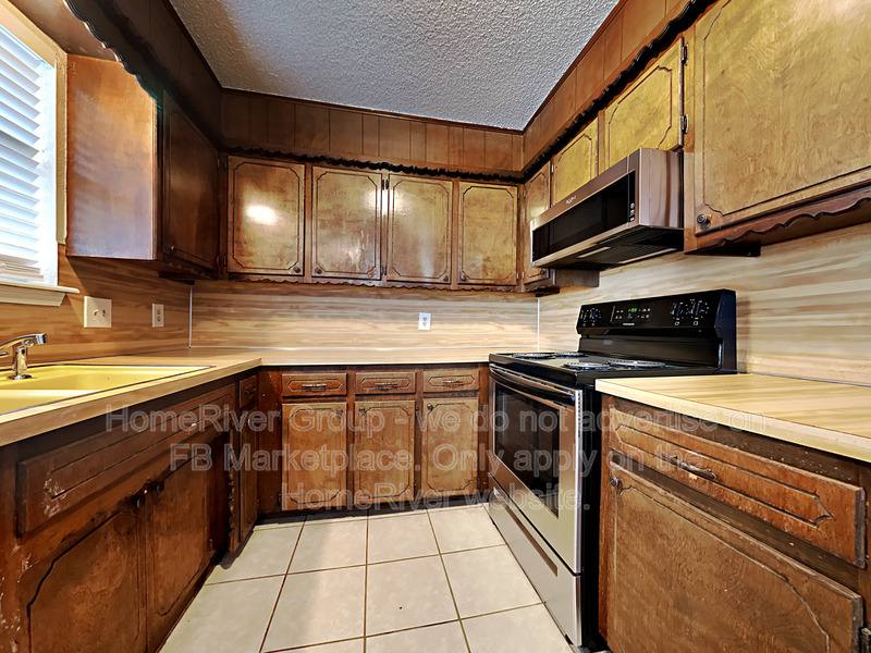 House for rent at 13486 S Fern St, Glenpool, OK 74033