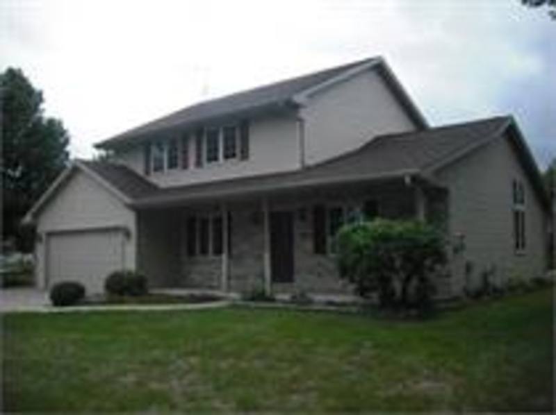 Apartment for rent at 2652 Maple Hills Dr, Green Bay, WI 54313