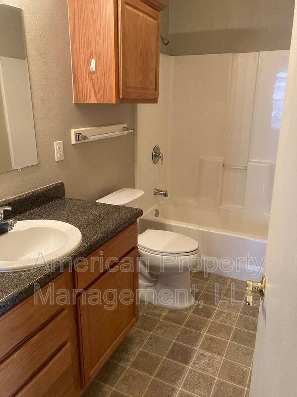 House for rent at 4714 NE Wisconsin St, Bartlesville, OK 74006