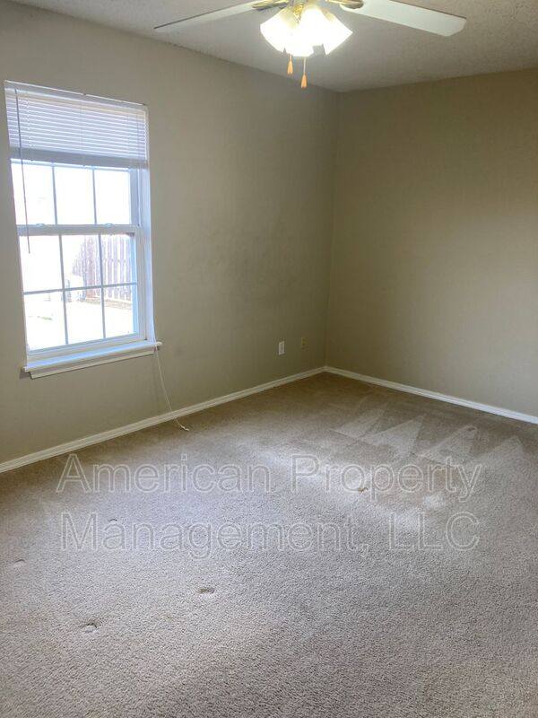House for rent at 4714 NE Wisconsin St, Bartlesville, OK 74006