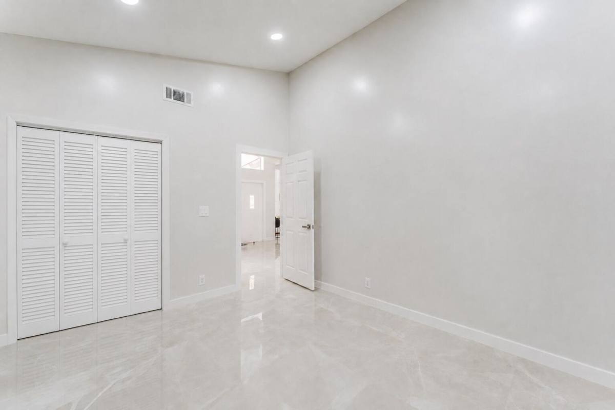 House for rent at 7512 Eagle Point Dr, Delray Beach, FL 33446