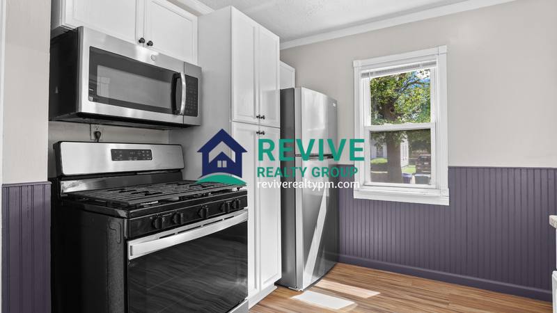 House for rent at 1774 College Ave, Lincoln Park, MI 48146