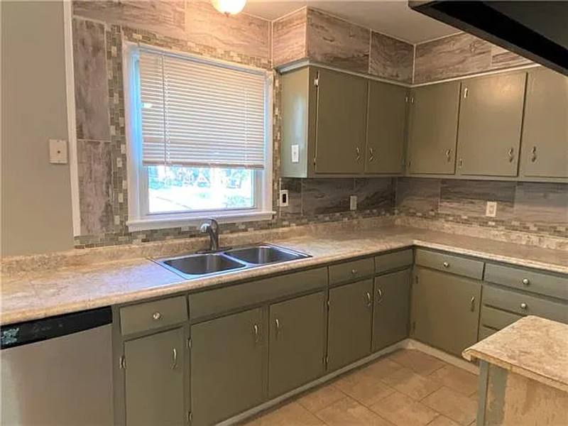 House for rent at 3407 N Pleasant St, Independence, MO 64050