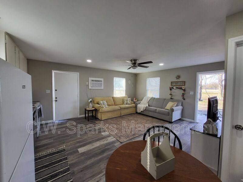 House for rent at 1901 E Highway 276 #10, Quinlan, TX 75474