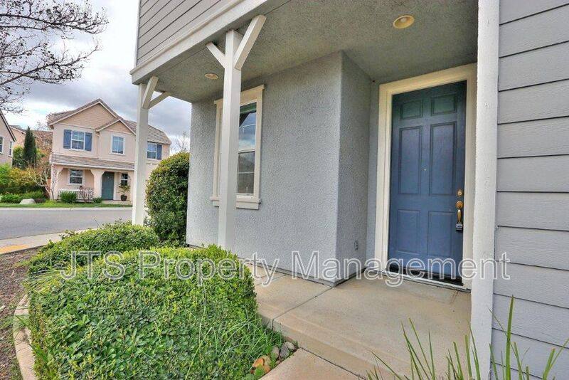 House for rent at 10921 Oakham Dr, Rancho Cordova, CA 95670
