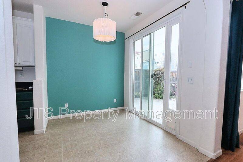 House for rent at 10921 Oakham Dr, Rancho Cordova, CA 95670