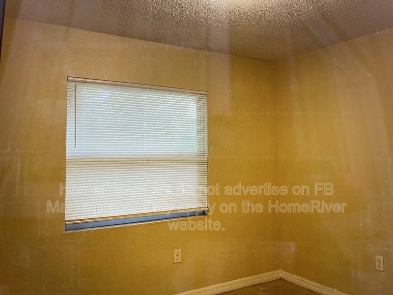 Apartment for rent at 1111 Tuskegee St #A, Leesburg, FL 34748