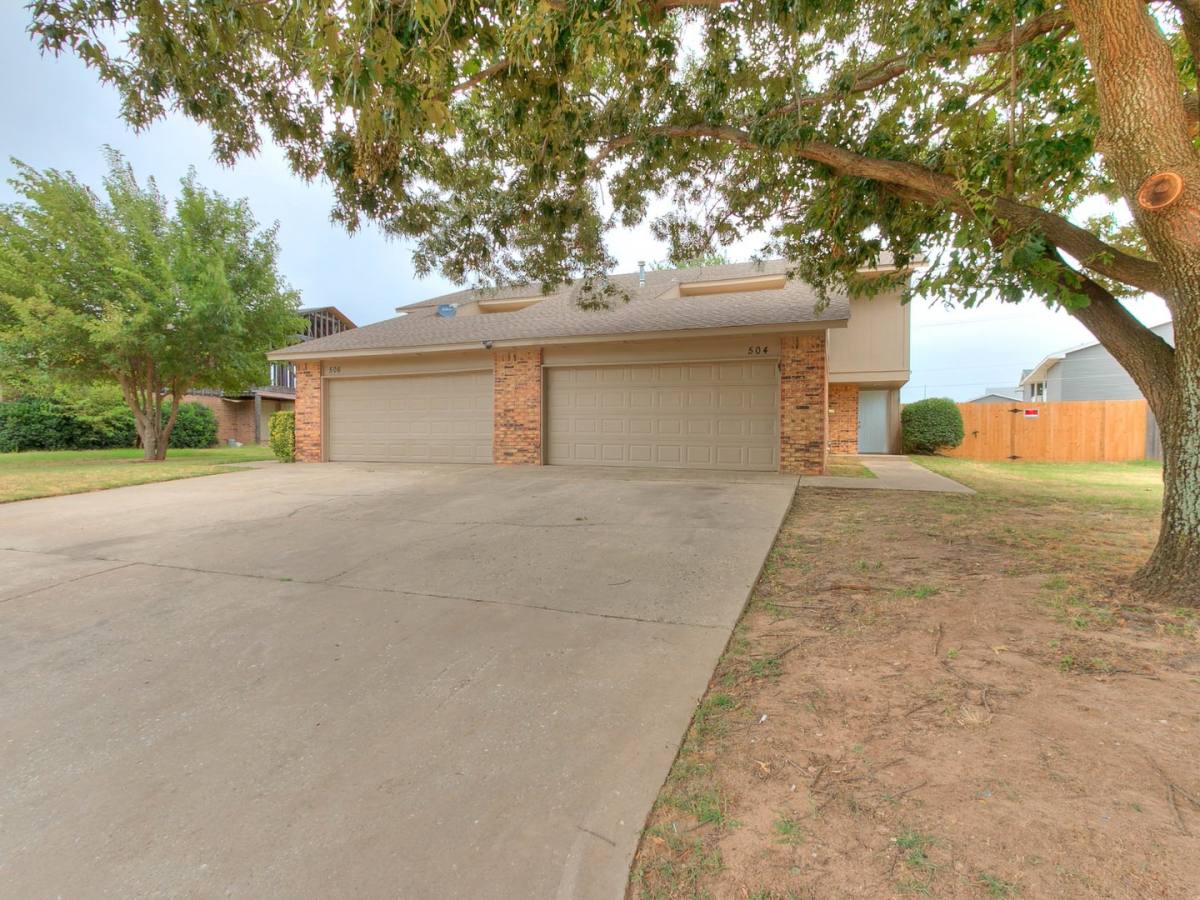 House for rent at 504 N Davis, Oklahoma City, OK 73127