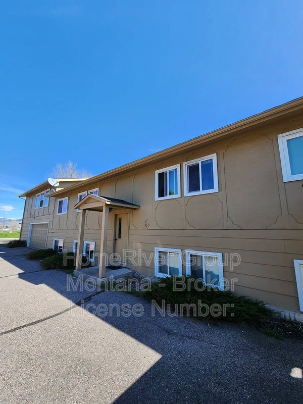 Apartment for rent at 909 Pattee Creek Dr E, Missoula, MT 59801