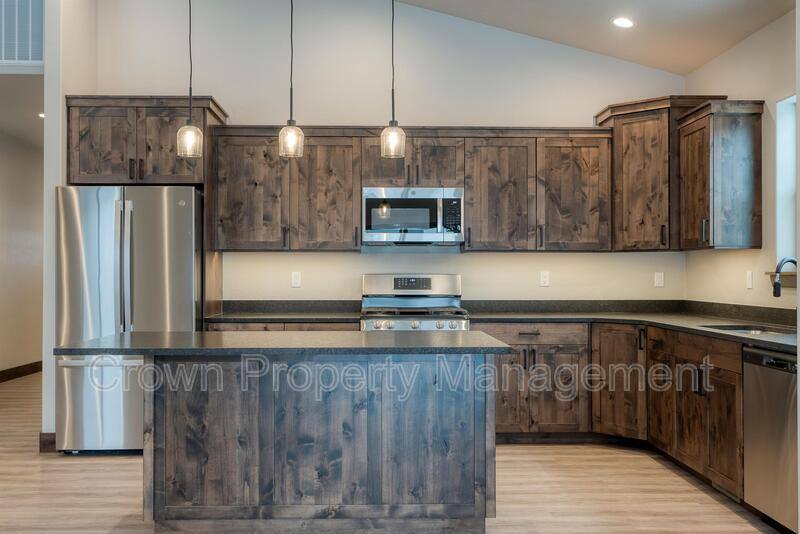 House for rent at 4032 Snowberry Ave, Kalispell, MT 59901