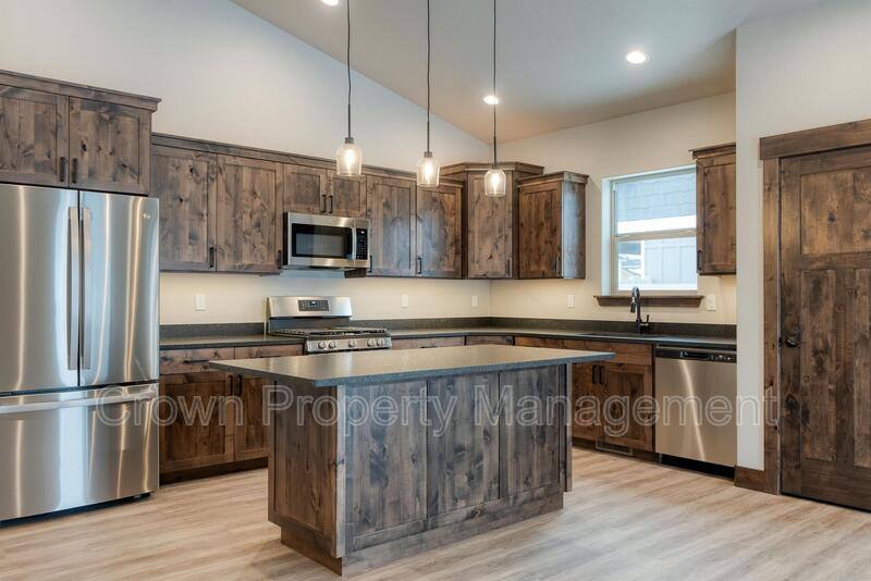 House for rent at 4032 Snowberry Ave, Kalispell, MT 59901