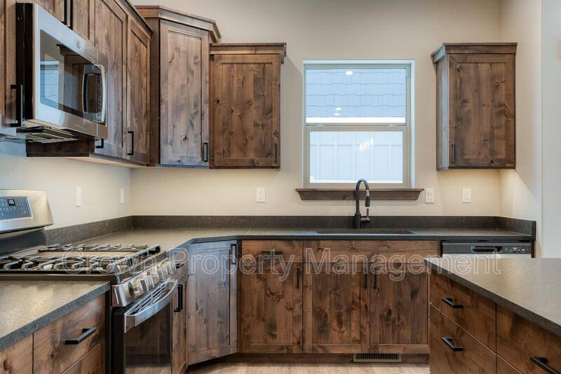 House for rent at 4032 Snowberry Ave, Kalispell, MT 59901
