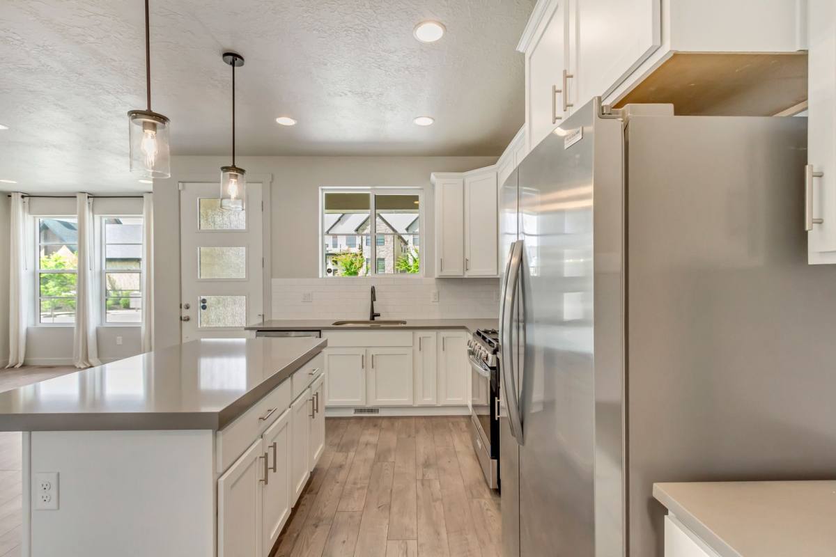 House for rent at 2412 N Sunmore Way, Lehi, UT 84043