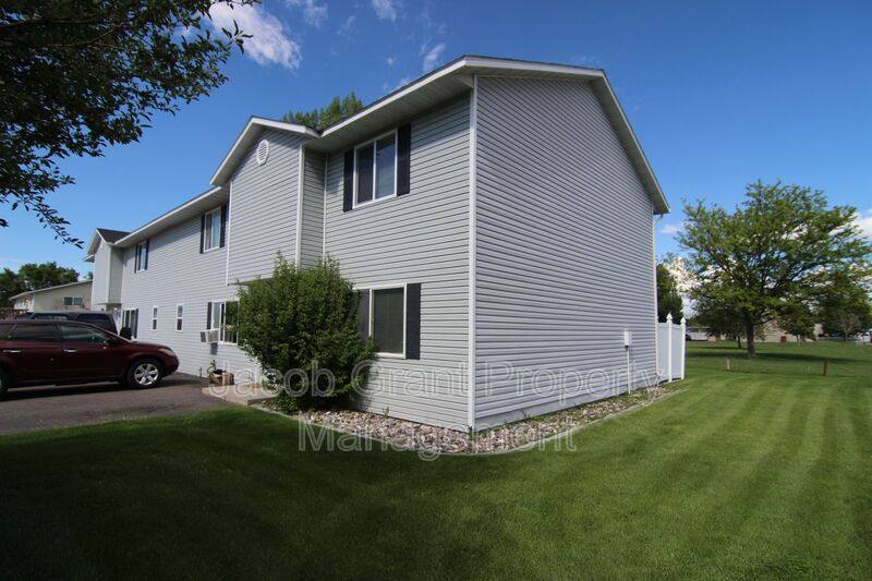 Townhouse for rent at 4946 Cole St #4, Pocatello, ID 83202