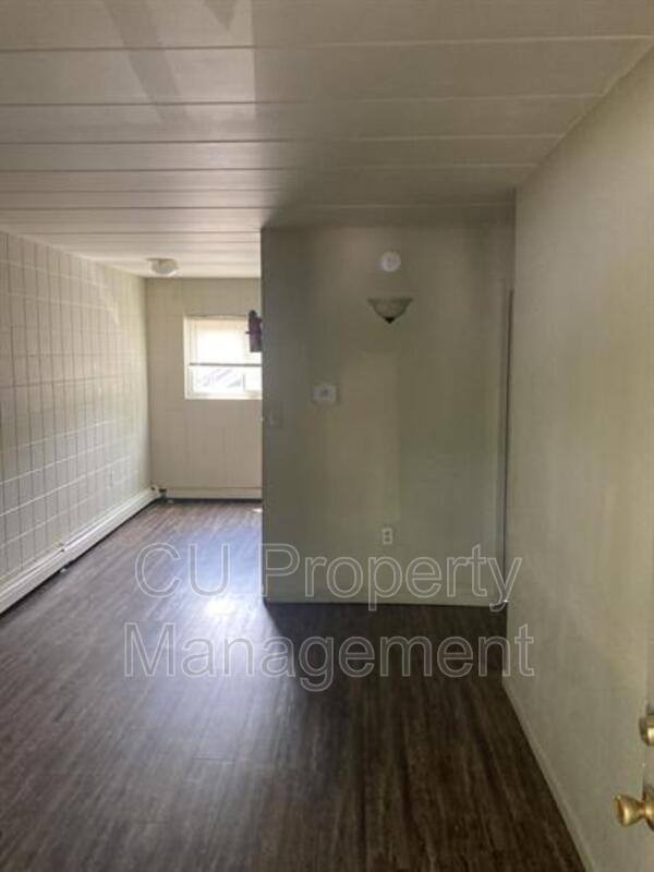 Apartment for rent at 801 W Hill St #2, Champaign, IL 61821