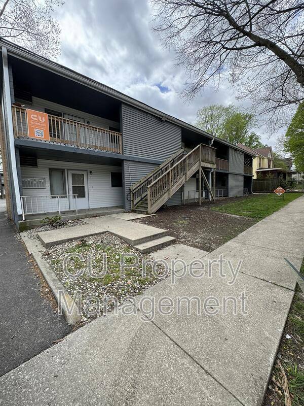 Apartment for rent at 801 W Hill St #2, Champaign, IL 61821