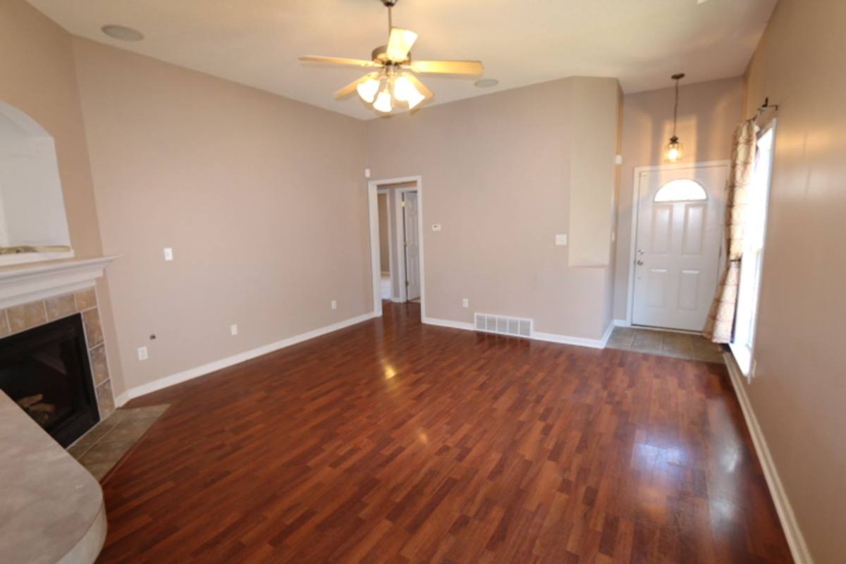 House for rent at 6955 Parkbrook Lane, Cordova, TN 38018