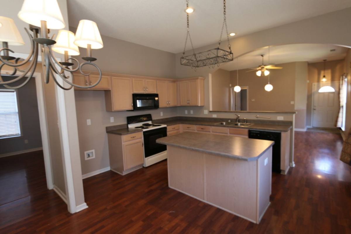 House for rent at 6955 Parkbrook Lane, Cordova, TN 38018