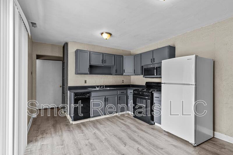 House for rent at 1395 Bluebird Dr, Florissant, MO 63031