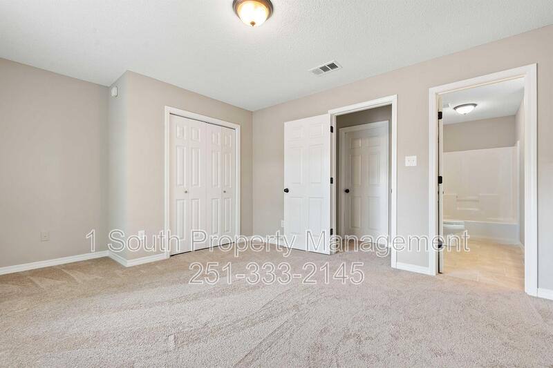 House for rent at 2033 Post Oak Court, Mobile, AL 36695