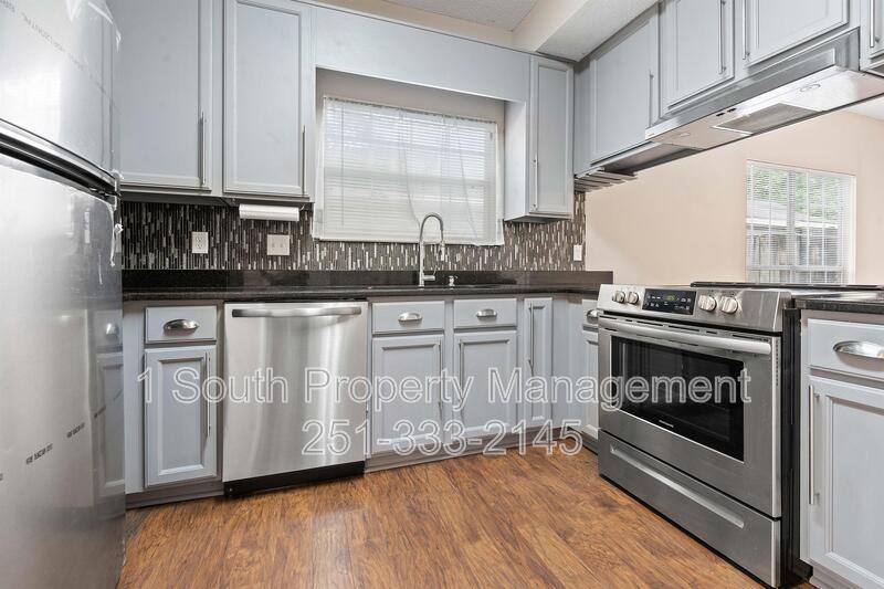 House for rent at 2033 Post Oak Court, Mobile, AL 36695