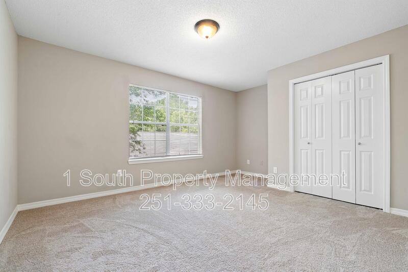 House for rent at 2033 Post Oak Court, Mobile, AL 36695