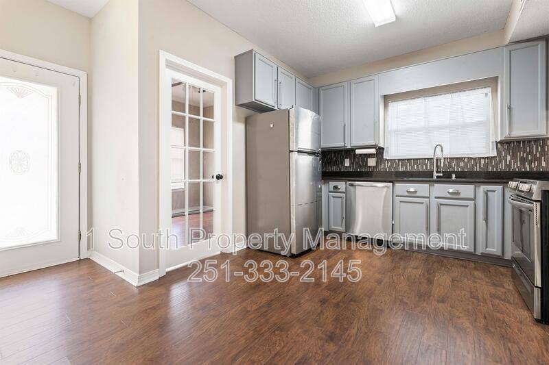 House for rent at 2033 Post Oak Court, Mobile, AL 36695