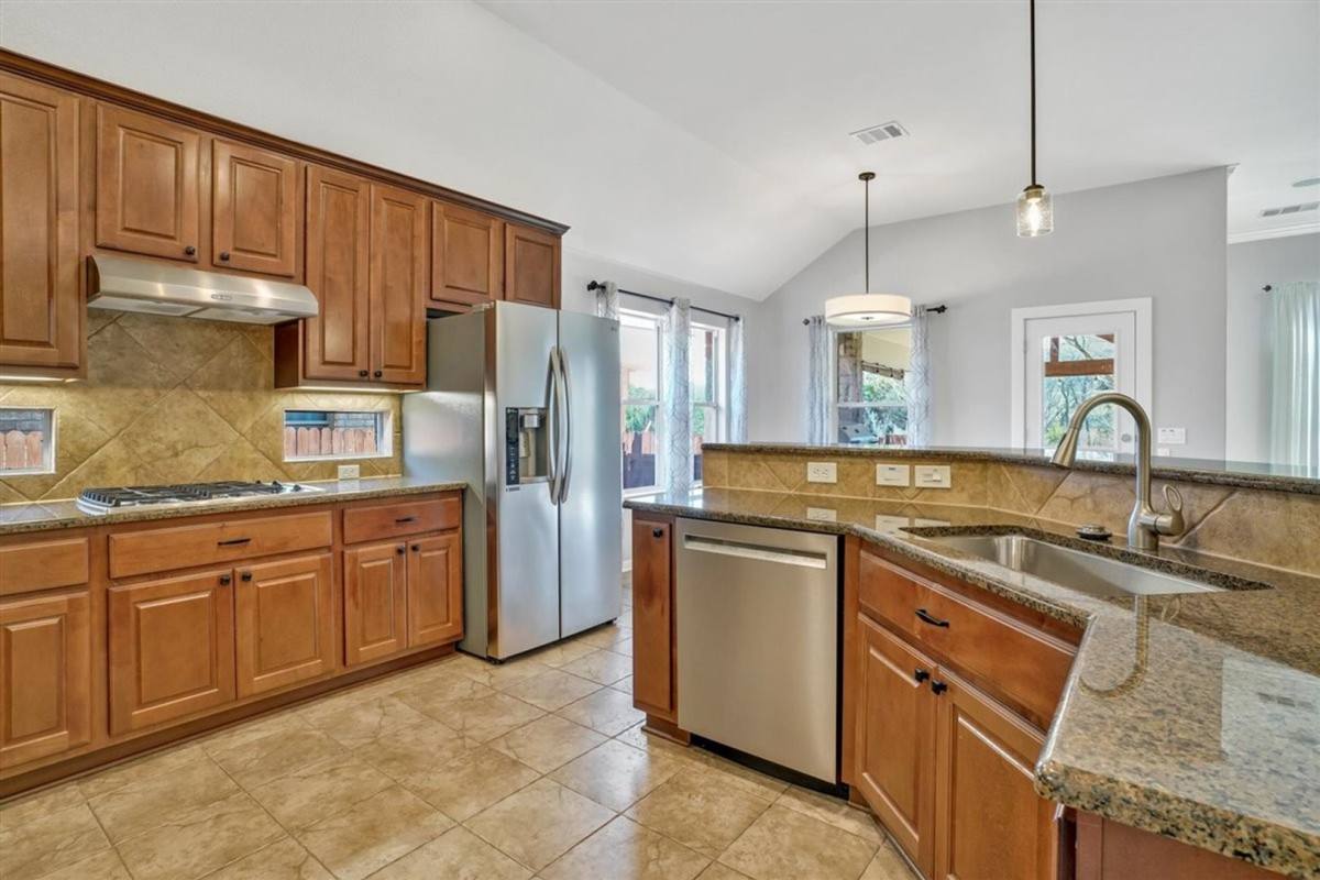 House for rent at 180 Harris Dr, Austin, TX 78737