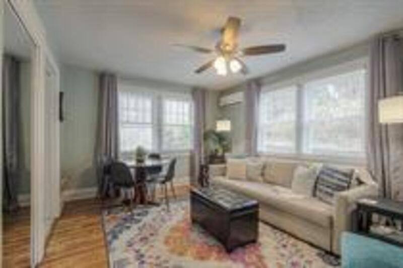 Apartment for rent at 4545 Main St #23, Kansas City, MO 64111