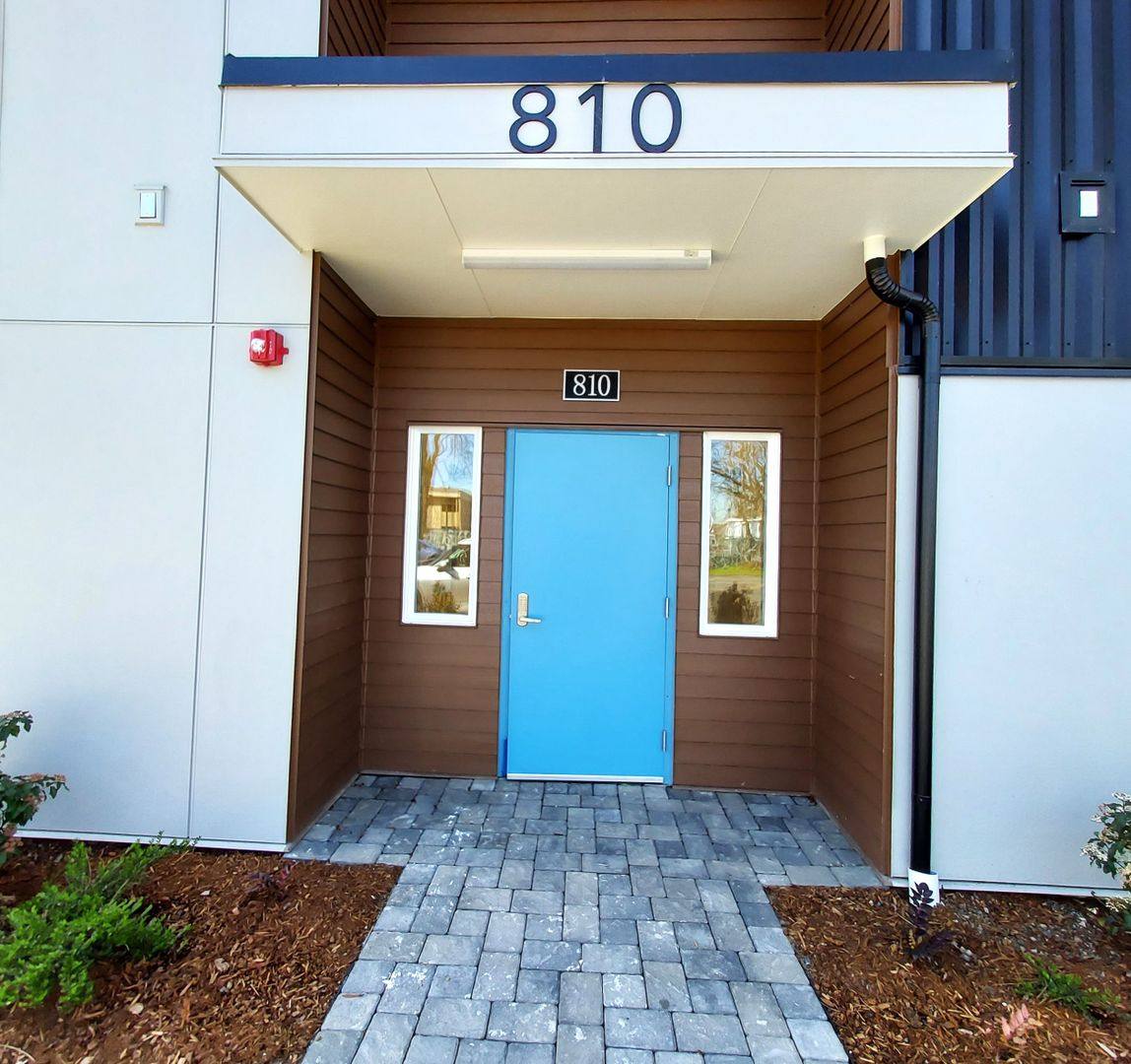 Apartment for rent at 810 Yakima Ave, Tacoma, WA 98405