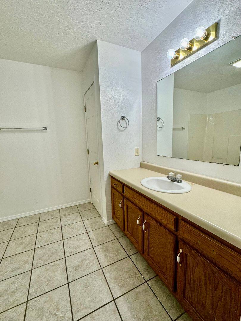 Apartment for rent at 20601 Sedalia Rd, Waynesville, MO 65583