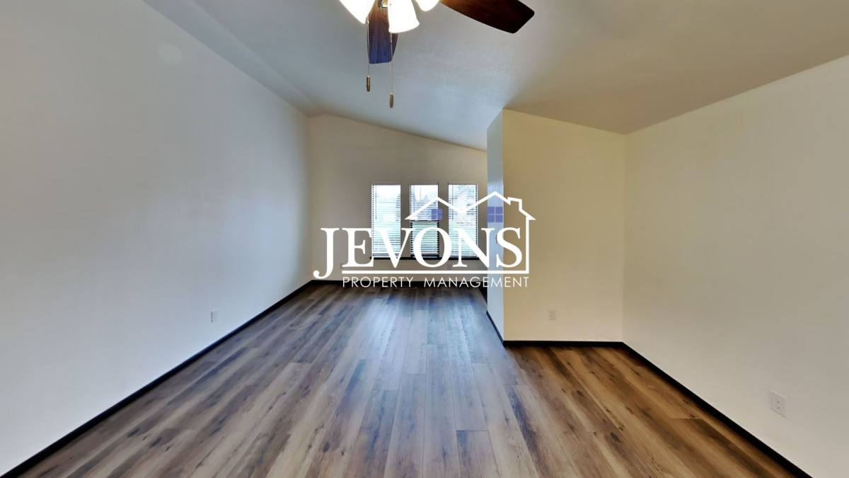 House for rent at 1202 S 39th Ave, Yakima, WA 98902