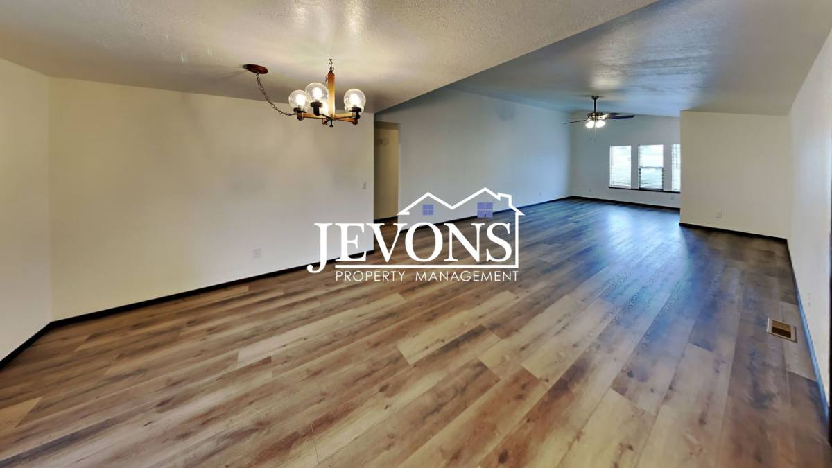 House for rent at 1202 S 39th Ave, Yakima, WA 98902
