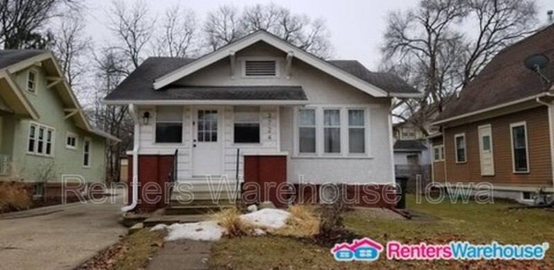 House for rent at 3724 University Ave, Des Moines, IA 50311