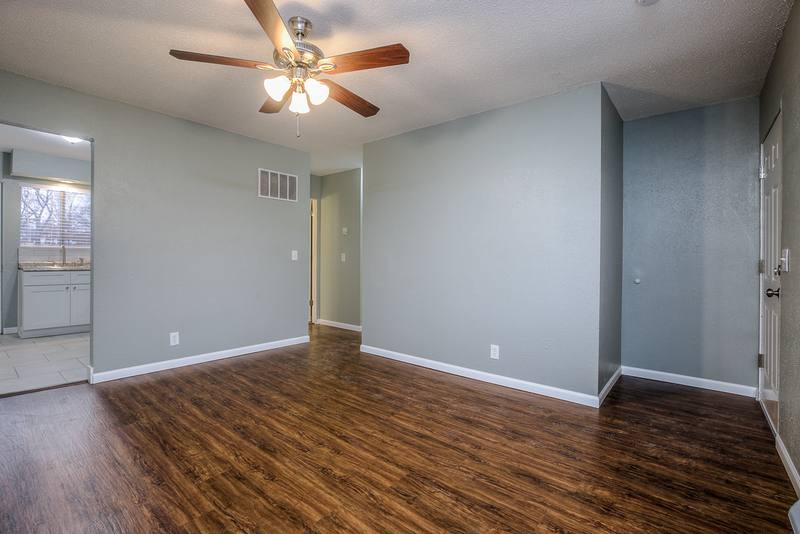 Apartment for rent at 514 NE Corder St #B, Lees Summit, MO 64063