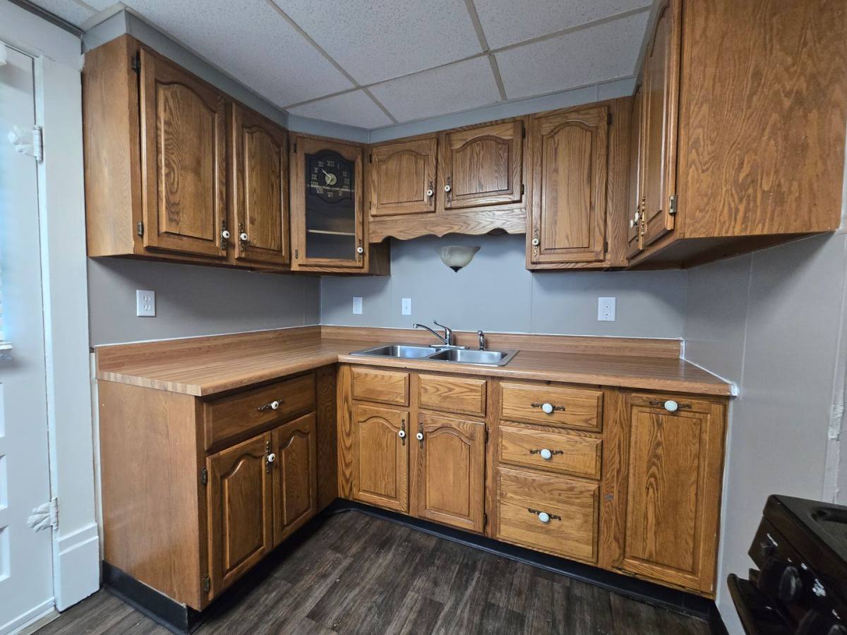Apartment for rent at 1104-1106 S Jay St, Kokomo, IN 46902
