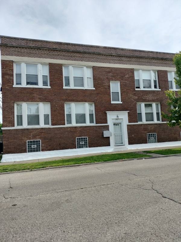 Apartment for rent at 1415 W 66th St #1, Chicago, IL 60636