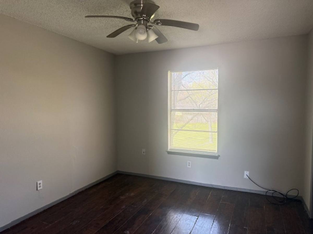 Apartment for rent at 600 E Craven Ave, Waco, TX 76705