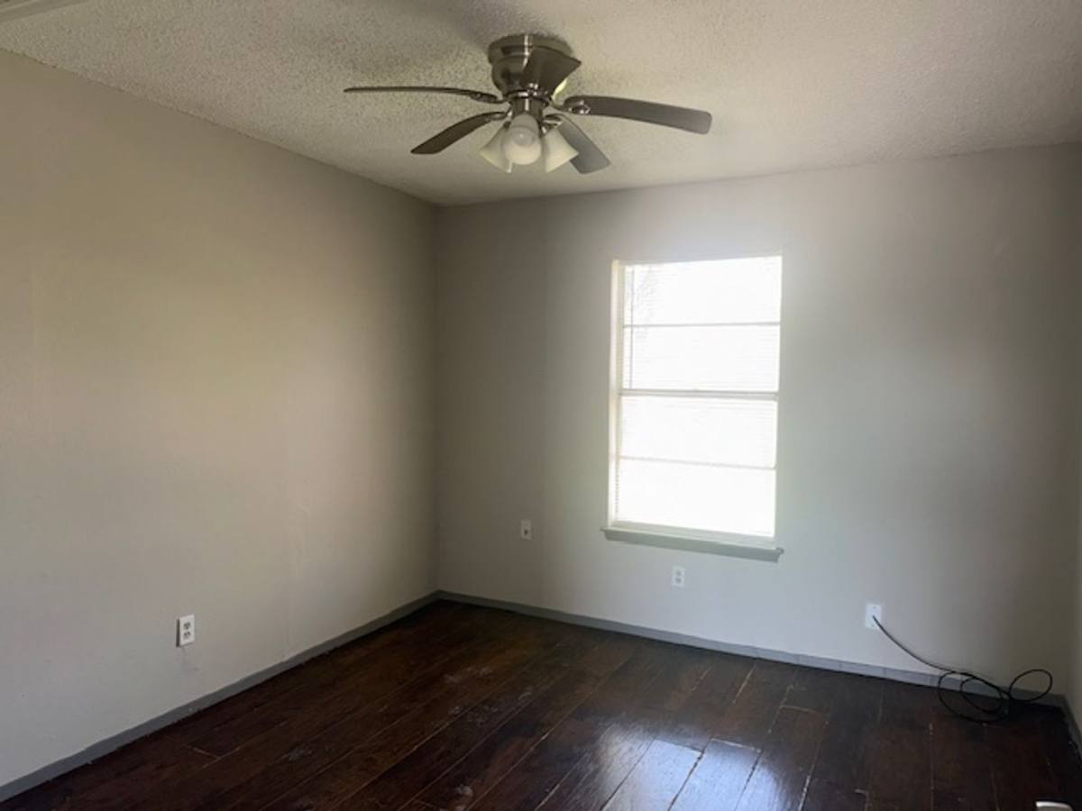 Apartment for rent at 600 E Craven Ave, Waco, TX 76705