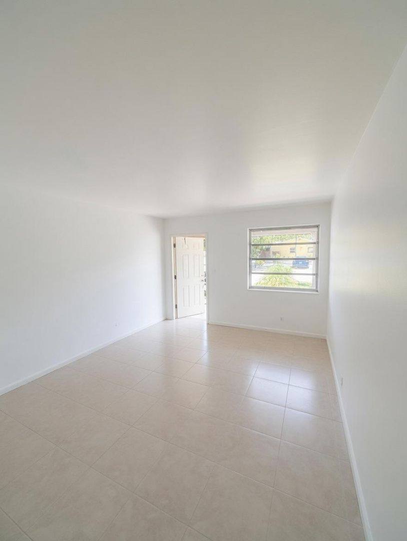 Apartment for rent at 1904-1914 SW 2 St, Fort Lauderdale, FL 33312