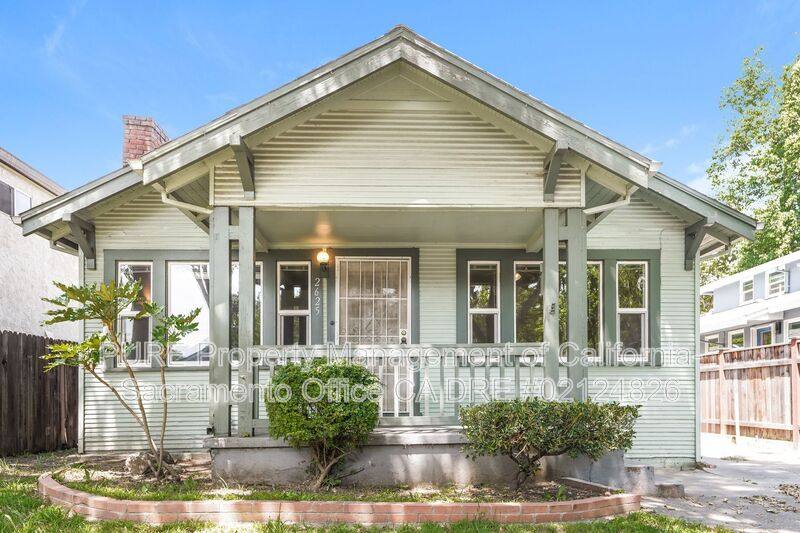 House for rent at 2625 D St, Sacramento, CA 95816