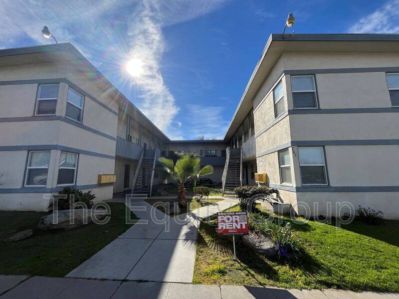 Apartment for rent at 267 W Belleview Ave #11, Porterville, CA 93257